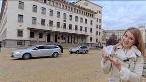 Как да превърнем монетите от касичката в банкноти преди 1 януари 2026 г.