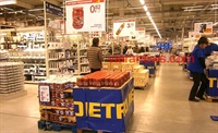 Служители на „Метро” в Благоевград, сред които и представителят на „Подкрепа” Бранимир Аслански пропищяха