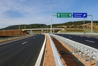 Обявен е търг за последните 16,5 км от АМ Европа между Сливница и София