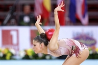 Невяна Владинова спечели трети златен медал и един сребърен на Световната купа по художествена гимнастика в София