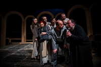 Благоевградският драматичен театър представя  спектакъла „Под манастирската лоза” 