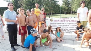 98 млади плувци участваха във втория турнир  по плуване и водно спасяване в Полски Тръмбеш   