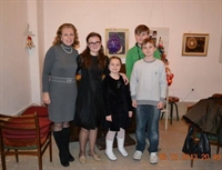 Православната църква изхвърля майка с четири деца на улицата