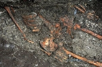 Откриха нови три скелета под главната улица на Варна